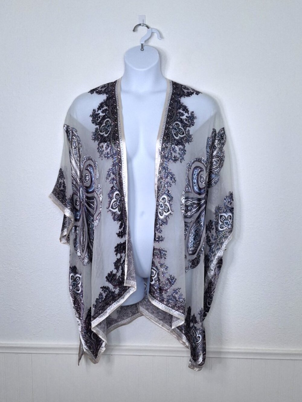 Chicos Kimono Velvet Sheer Paisley Butterfly Boho Whimsygoth Fairy Hippie
